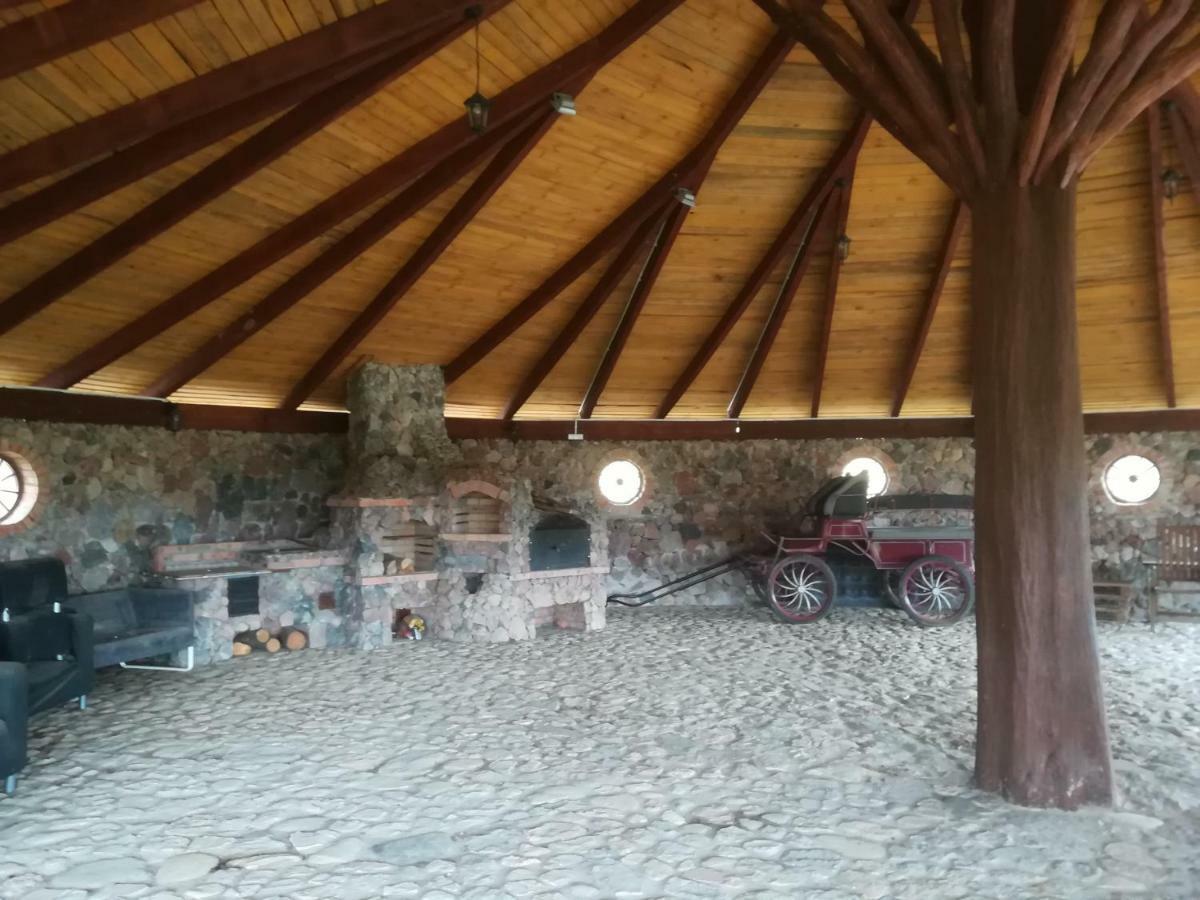 Pensjonat Przy Stajni Kierzkowo  Luaran gambar